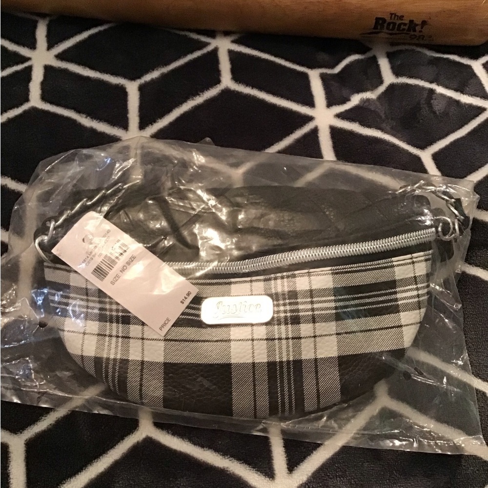 Fanny pack